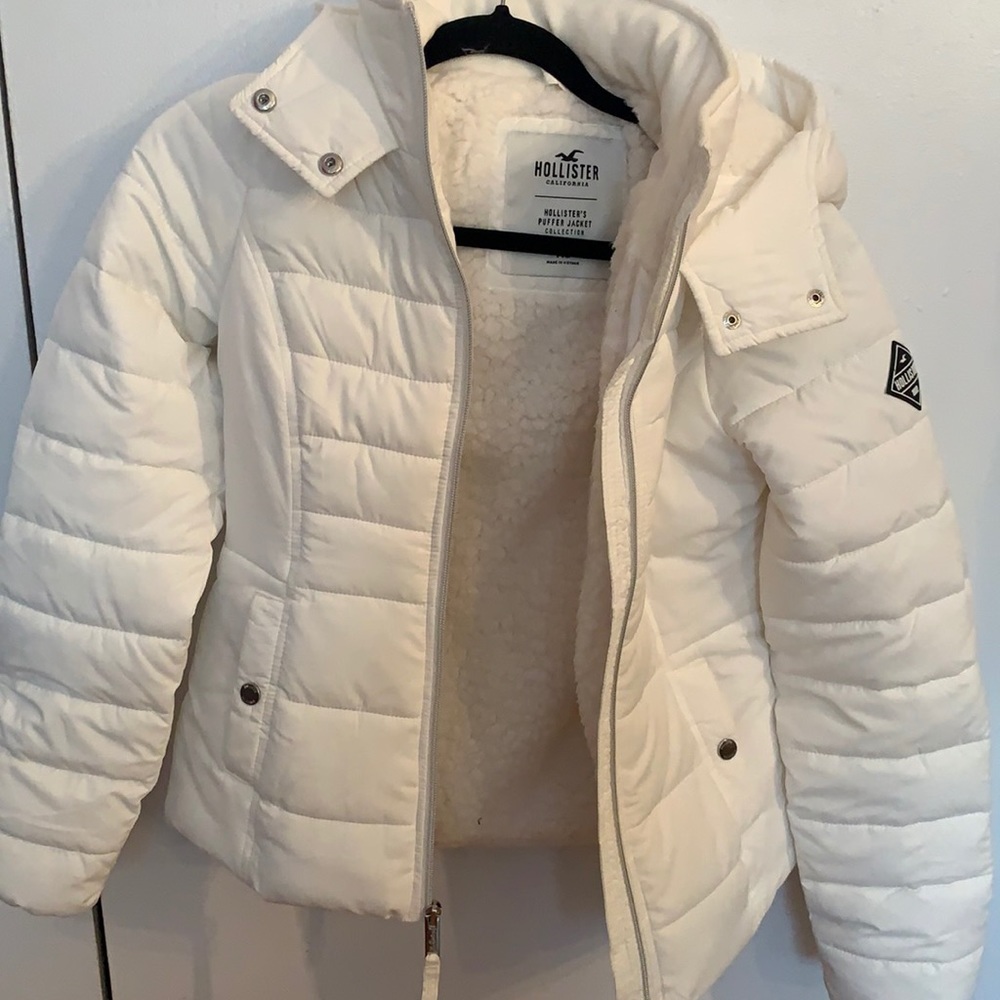 White coat with hoodie and fur interior!